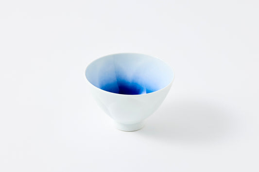 WANOKA Flower-Shaped Teacup BL Arita Porcelain