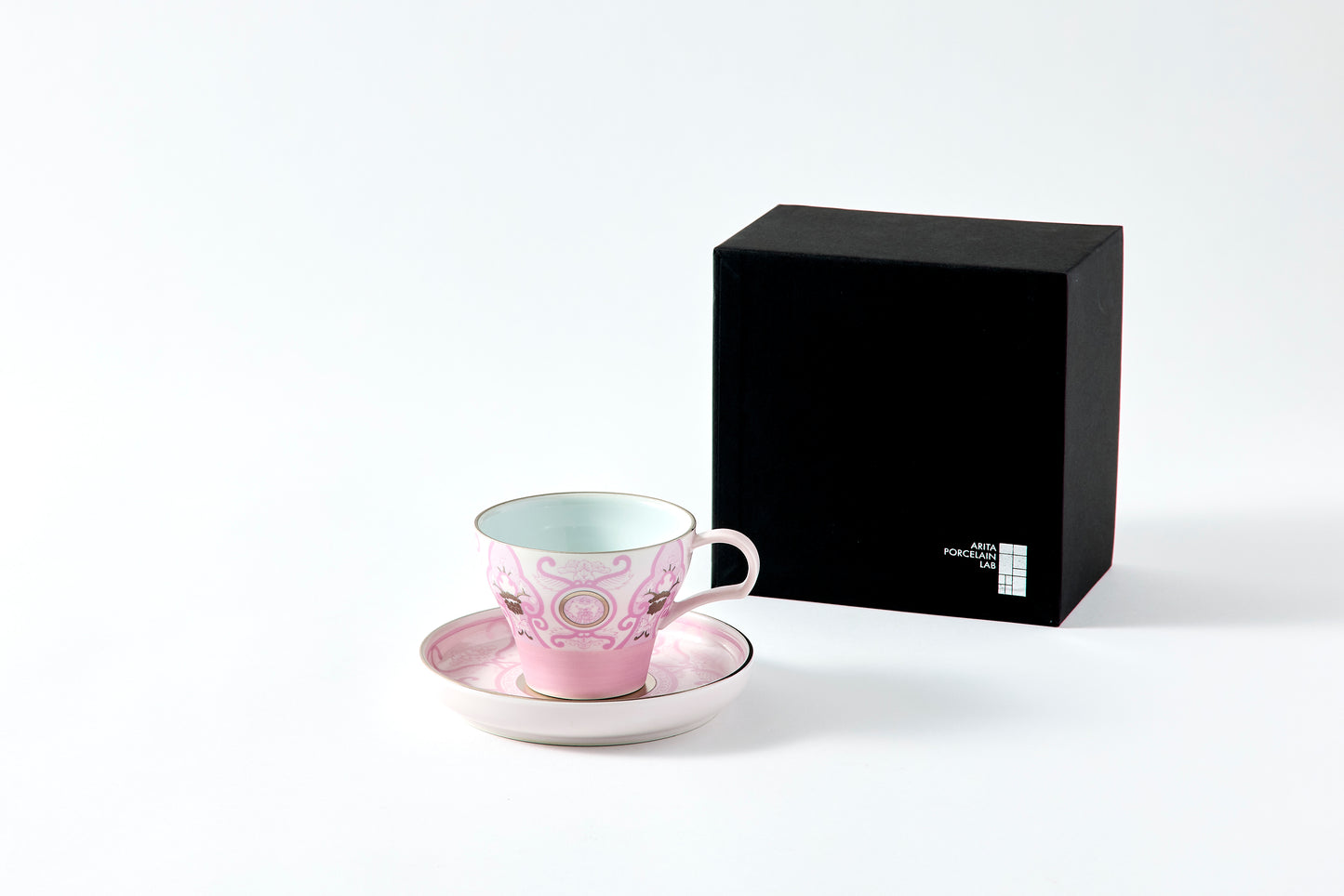 Teacup & Saucer 150ml - JC Ko-Imari Floral Pattern