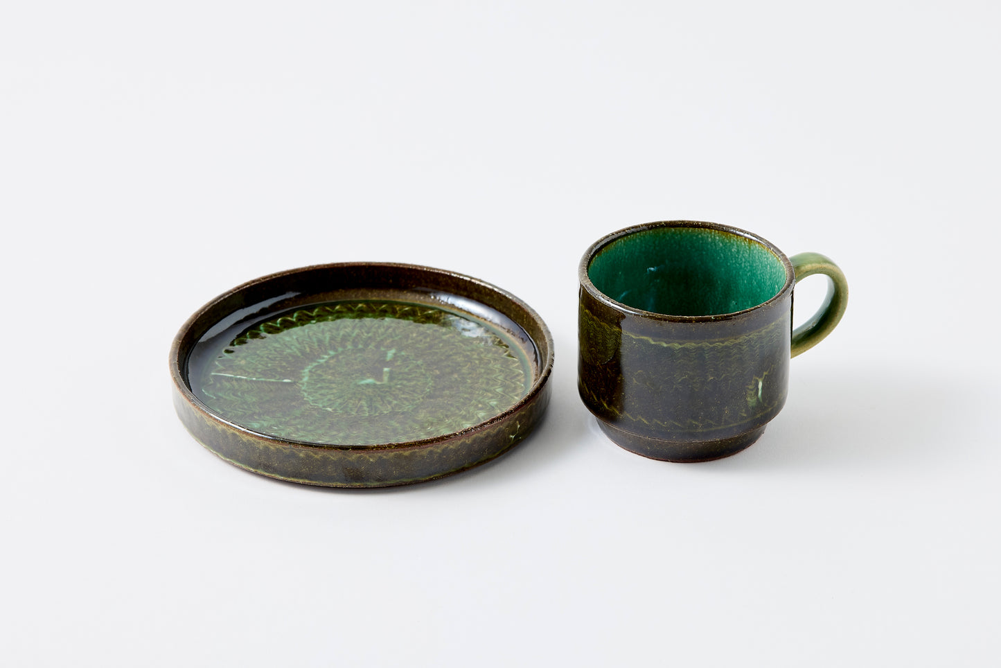 FD Green Glaze Bold Double Brush Stroke Coffee Cup & Saucer Hasami Porcelain