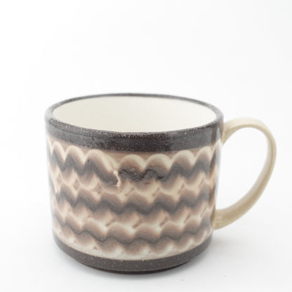 FD White Glaze Ripple Lidded Mug Hasami Porcelain