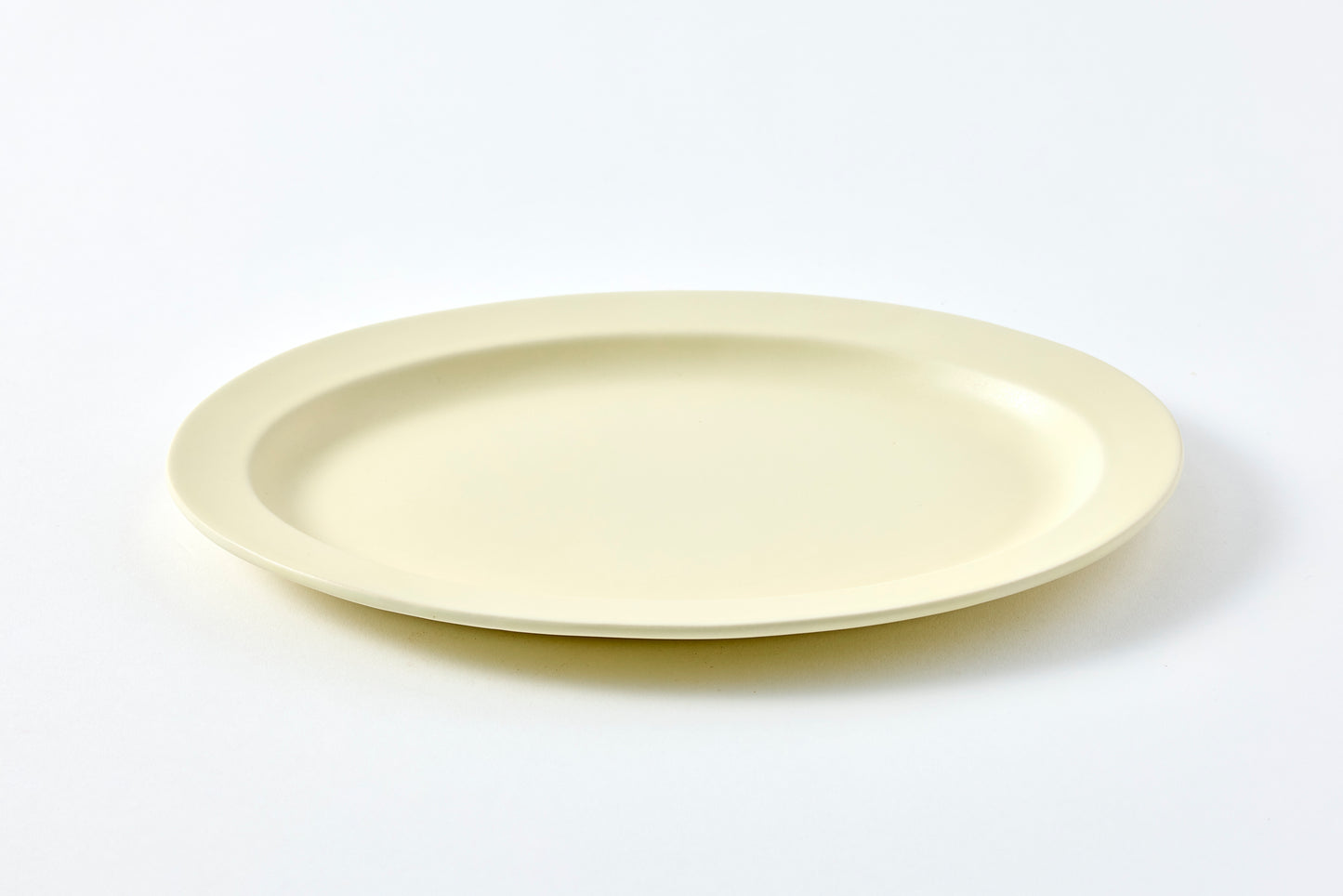 Sara Oval L