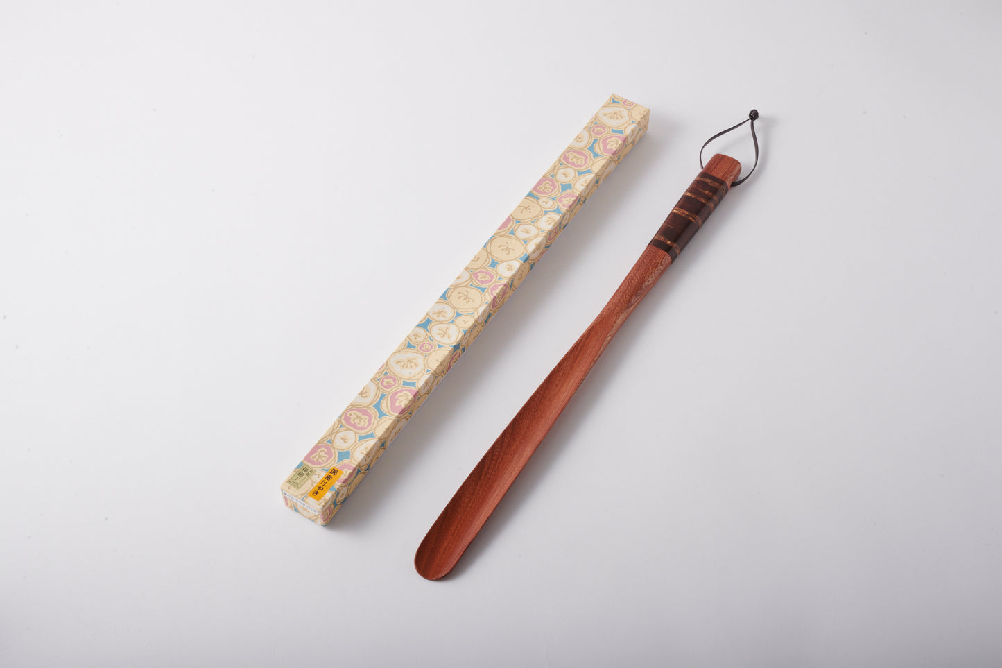 Keyaki Shoehorn Medium