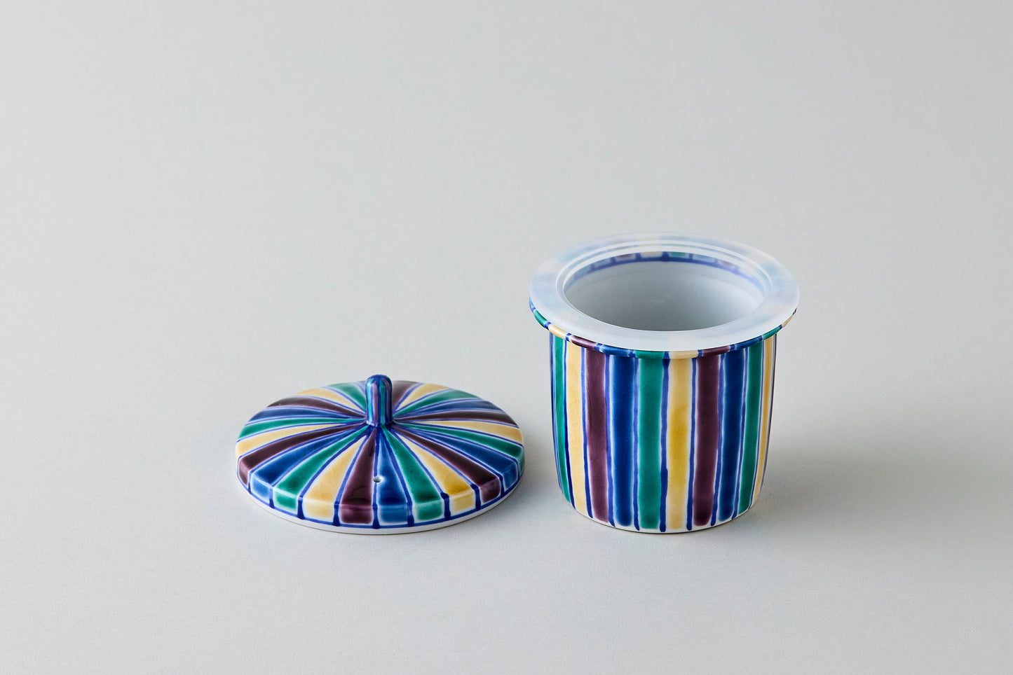 Kutani Glass Teapot - Iroe Tokusa Motif Blue