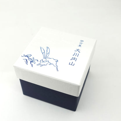 Gold Line Kosome Rabbit Sobachoko Imari Porcelain