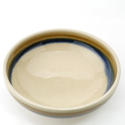 FD Two-Tone Wrapped Round Flat Bowl Hasami Porcelain
