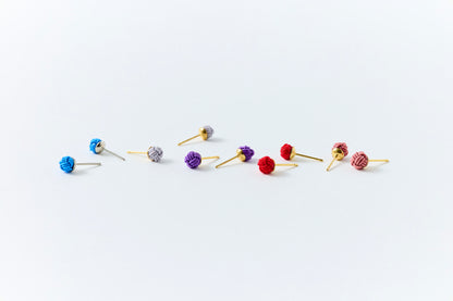Musubi-dama | Post Pierced Earrings -Cherry Blossom Gray