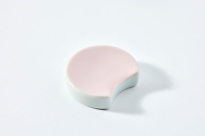 Tamamusubi Chopstick Rests Set of 5 in Wooden Box