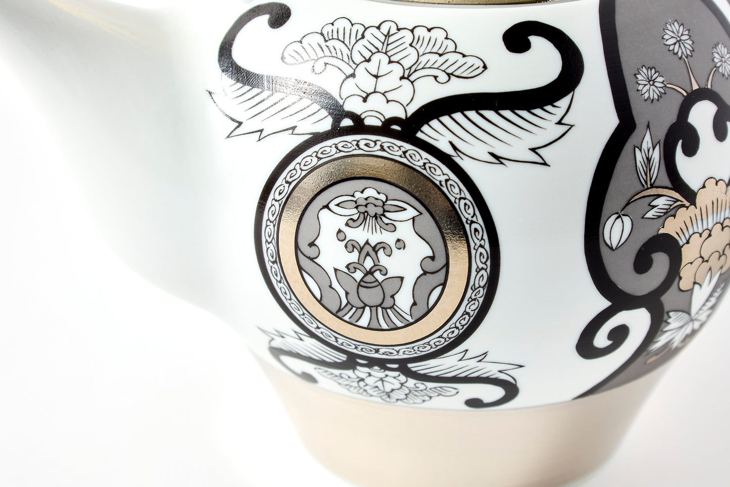 Teapot - JS Ko-Imari Floral Pattern 600ml