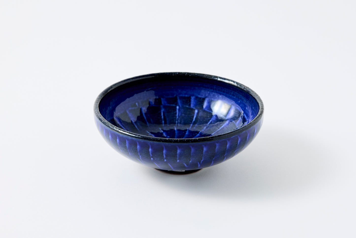 FD Blue Glaze Brush Round Flat Bowl Hasami Porcelain