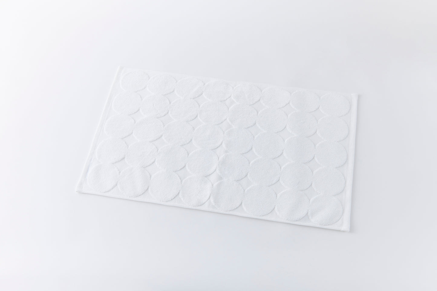 menca mature – Bath Mat