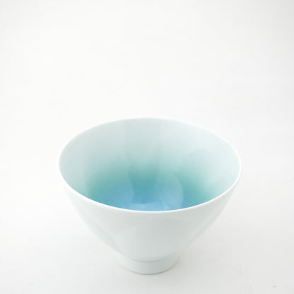 WANOKA Flower-Shaped Teacup GR Arita Porcelain
