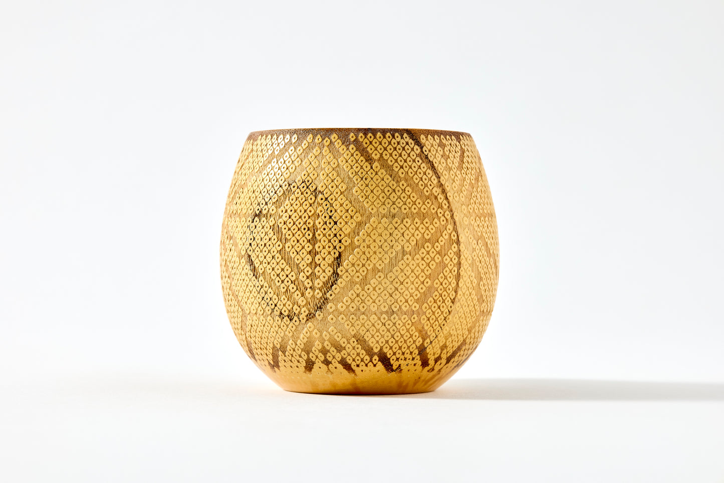 Cup – Hitokoshi Asanoha Pattern in Unbleached White