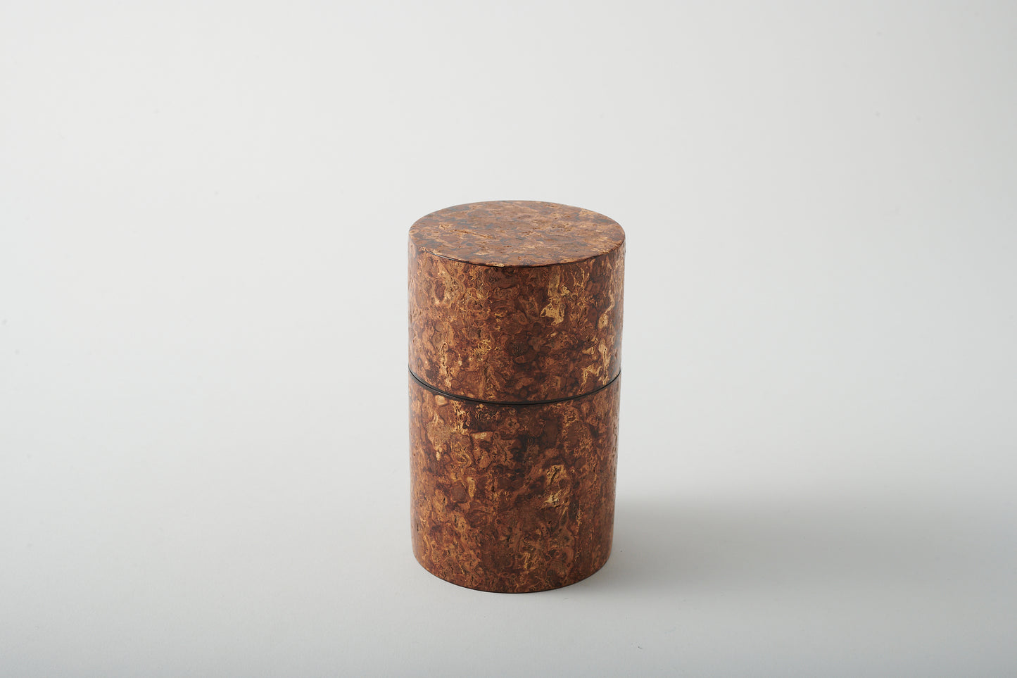 Tea Canister Continuous Bark by Keitaro Arakawa
