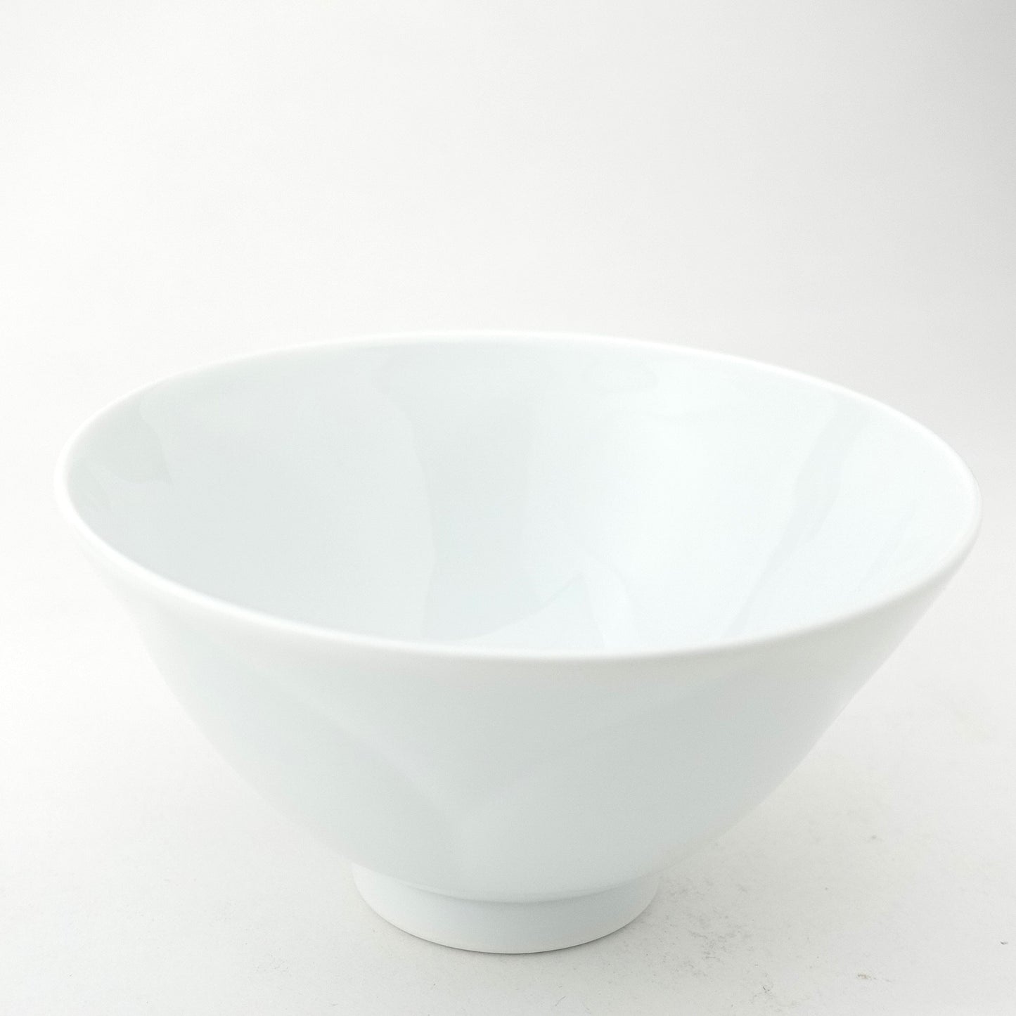 WANOKA Flower-Shaped Rice Bowl WH Arita Porcelain