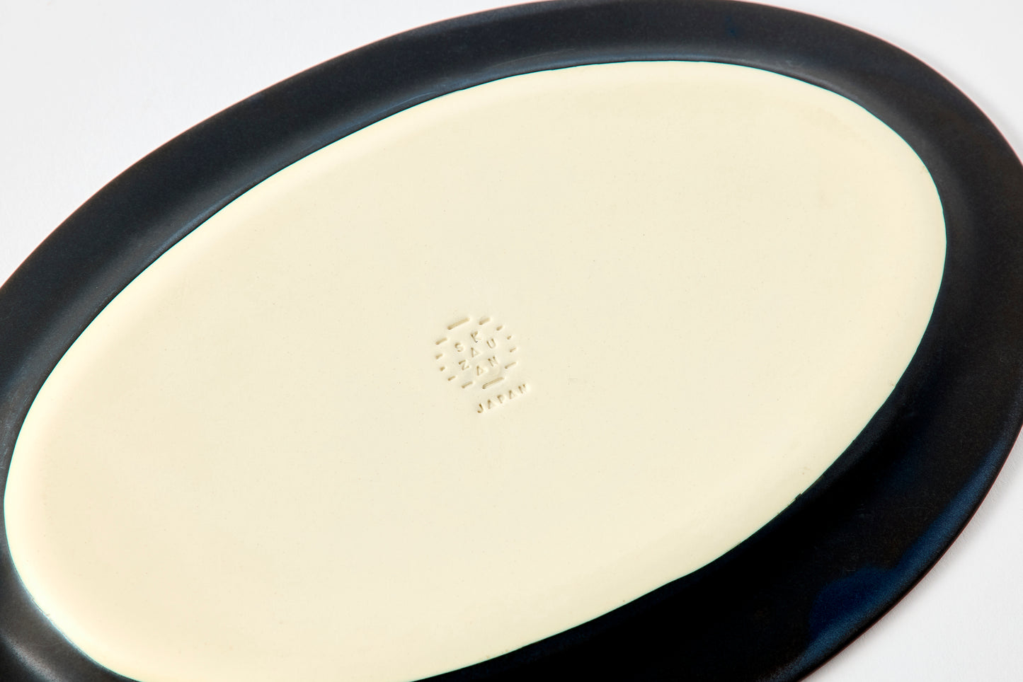Sara Oval M