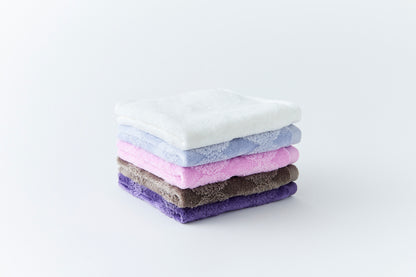 menca mature – Hand Towel