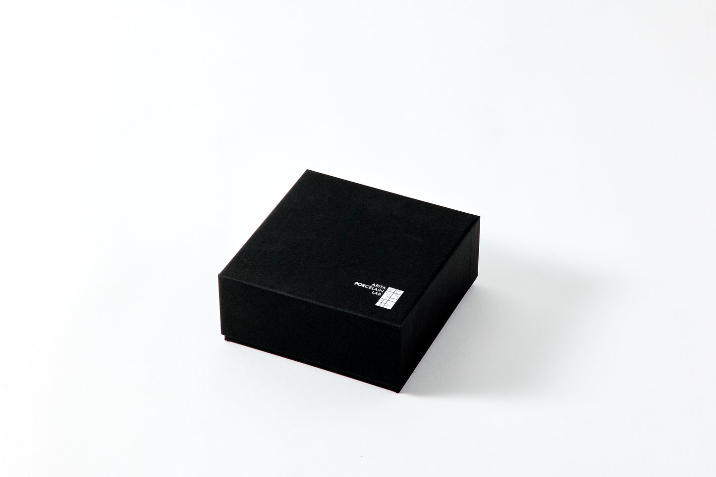 Single-tier Serving Box - JB Ko-Imari Floral Pattern