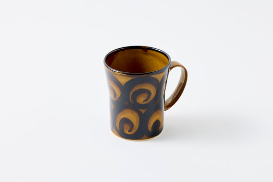 FD Circular Motif Amber Glaze Mug Hasami Porcelain