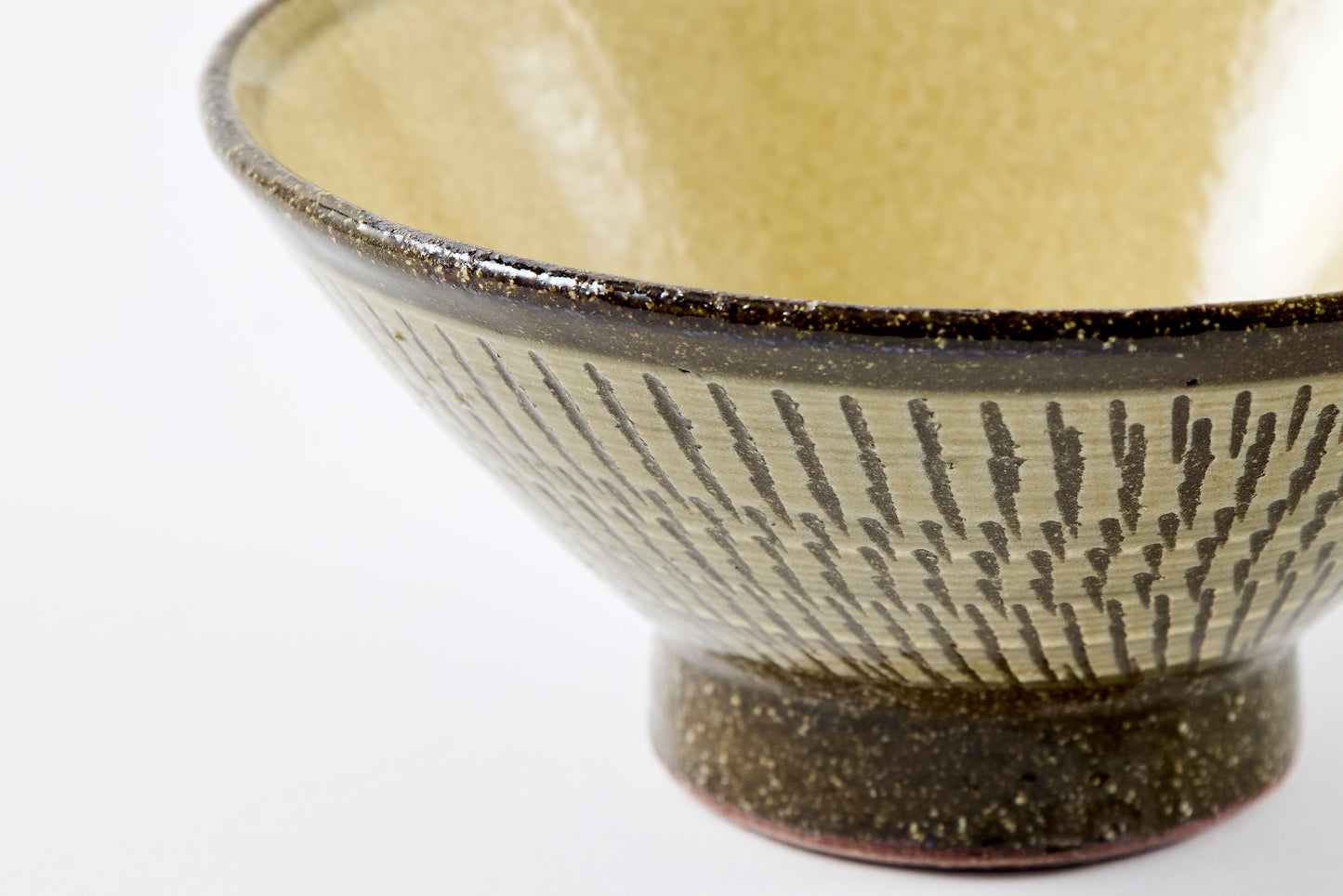 FD Yellow Glaze Tobikanna Rice Bowl Hasami Porcelain