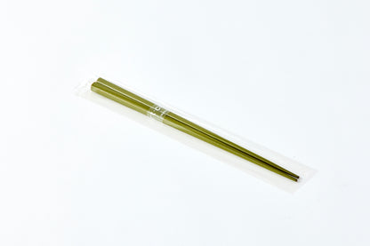 hashi / moss green