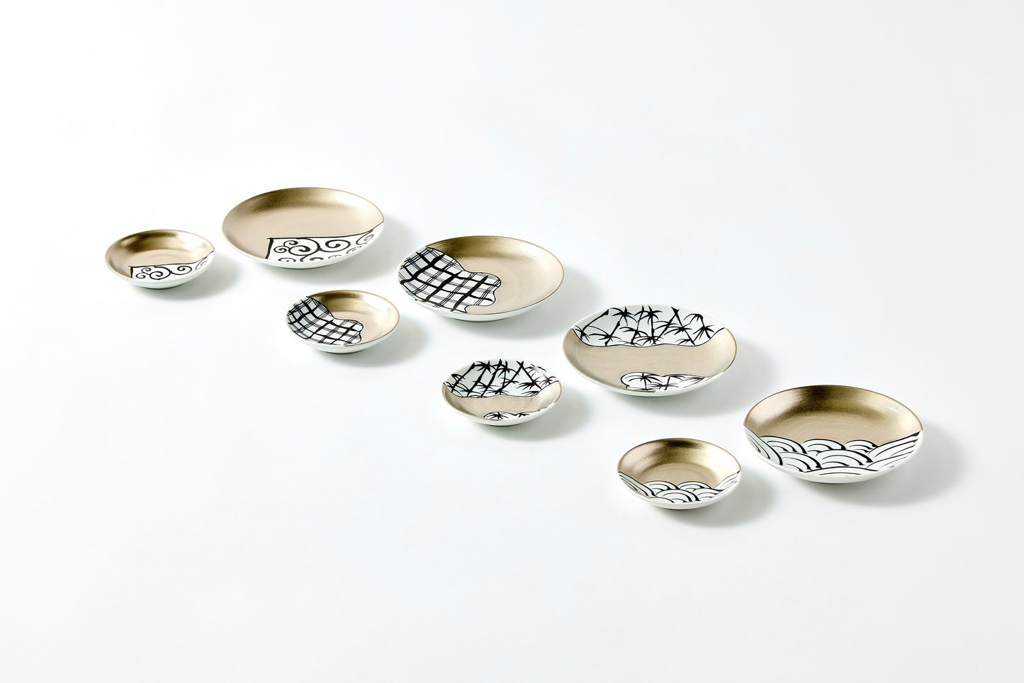 Set of 4 Plates "Prosperity"