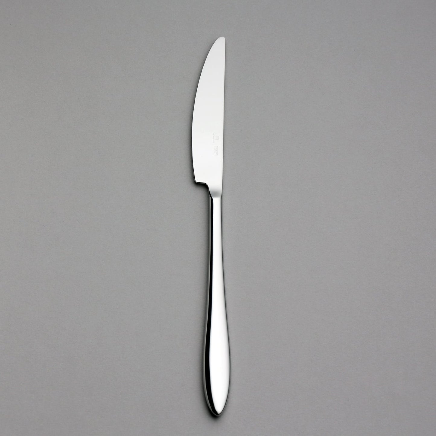 Veloute Dessert Knife with Serrated Blade