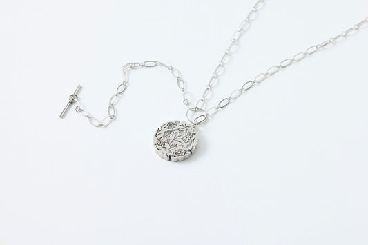 HAKUCESSORY Necklace Money Luck Platinum