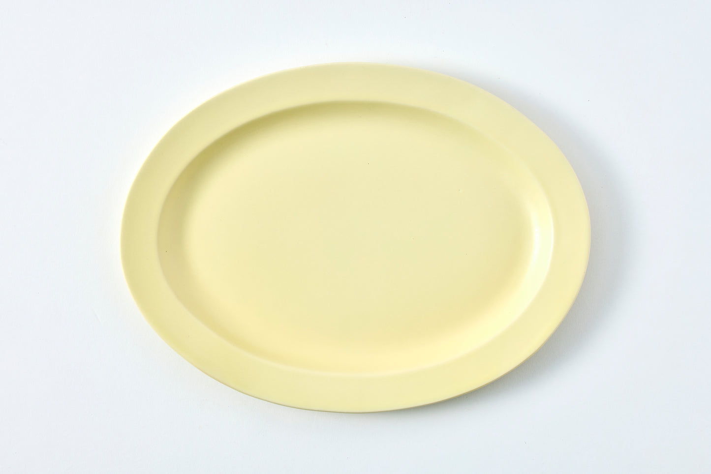 Sara Oval L