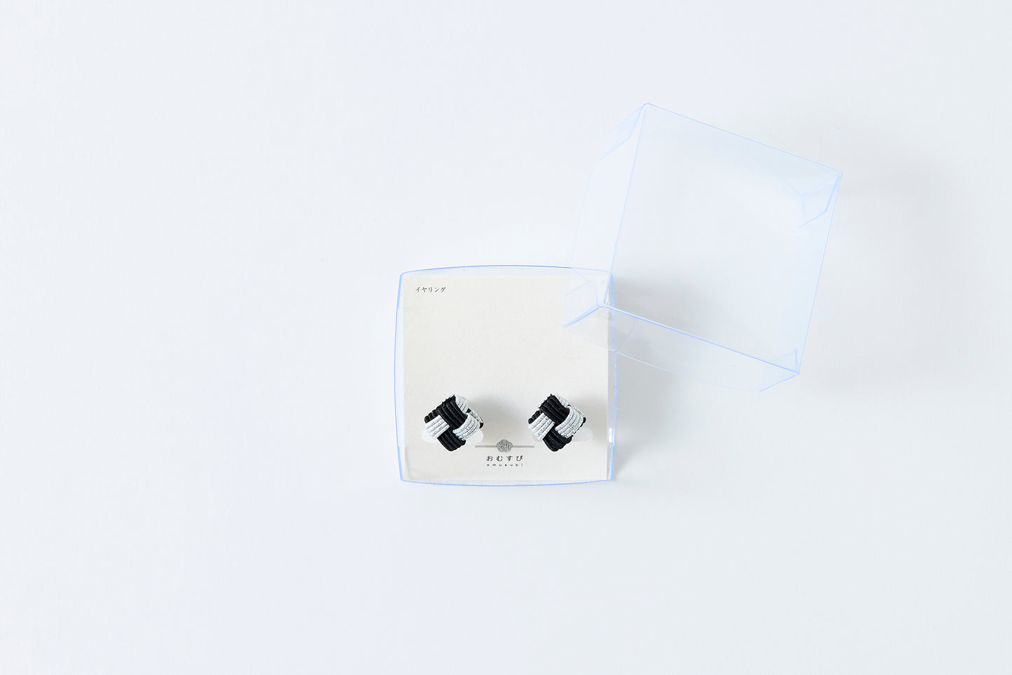 Ichimatsu | Non-Pierced Earrings (Resin) - Black & Silver