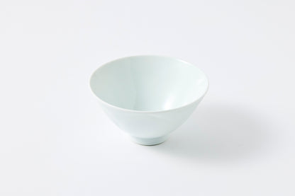 WANOKA Flower-Shaped Rice Bowl WH Arita Porcelain