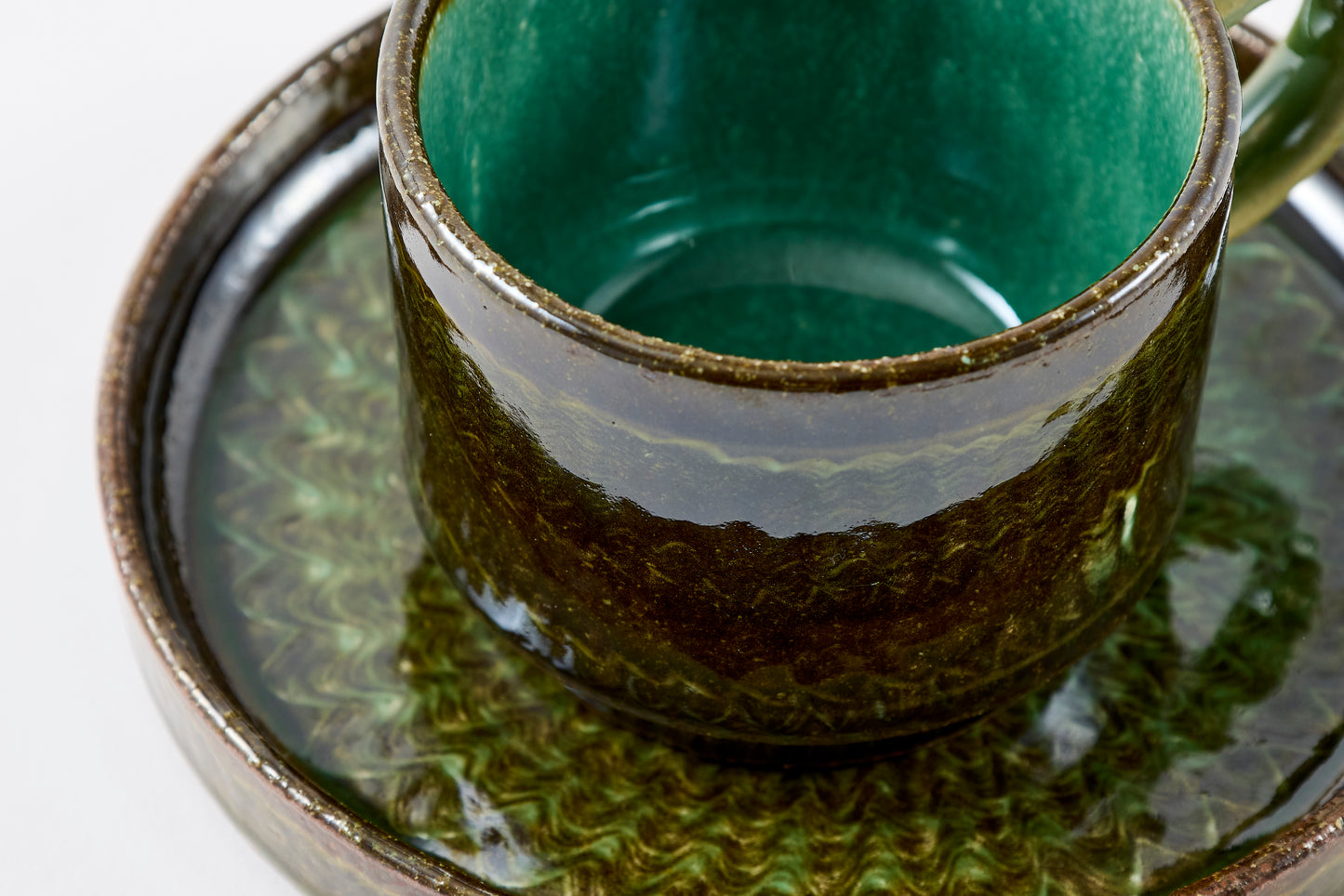 FD Green Glaze Bold Double Brush Stroke Coffee Cup & Saucer Hasami Porcelain