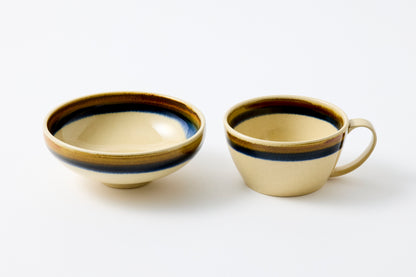 FD Two-Tone Wrapped Round Flat Bowl Hasami Porcelain