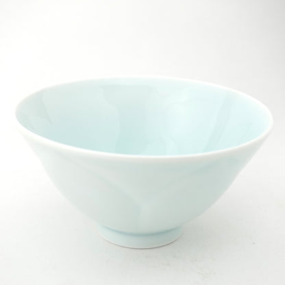 WANOKA Flower-Shaped Rice Bowl Celadon Arita Porcelain