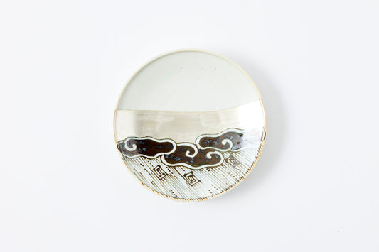 Silver-Accented Thunder Pattern 4-inch Plate Imari Porcelain