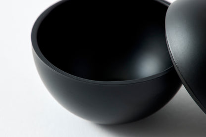 globe / matte black