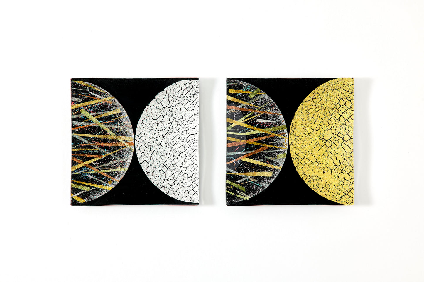 Minamo Moon – Hongin Ice Crack Kawari – Yakihaku on Black – Square Plate
