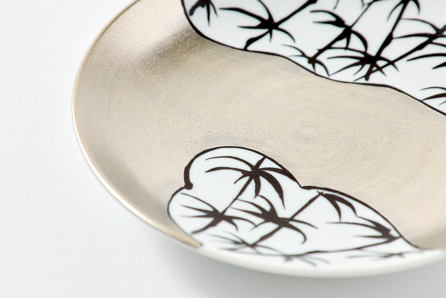 Set of 4 Plates "Prosperity"