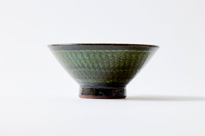 FD Green Glaze Bold Double Brush Stroke Rice Bowl Hasami Porcelain