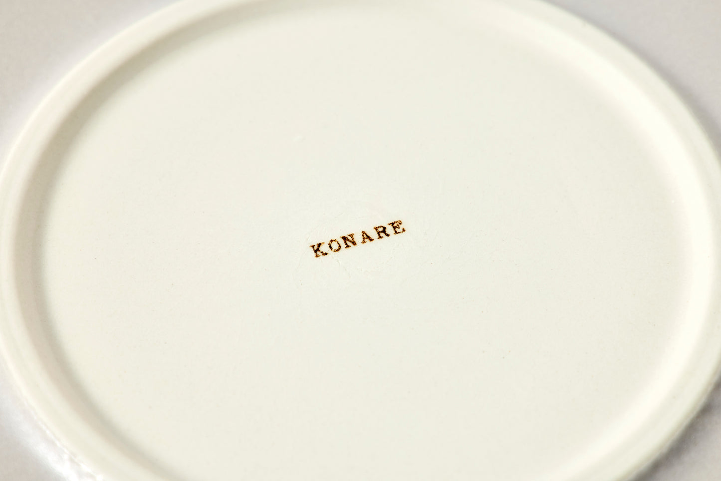 moment 240 Plate