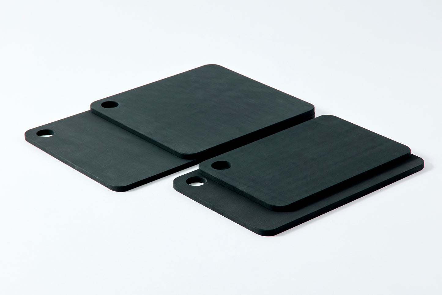 RUBBER Raba Cutting Board M