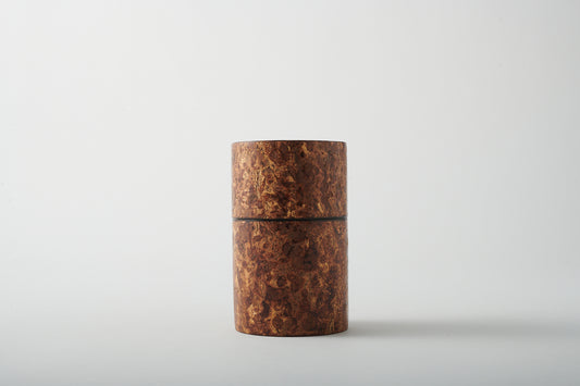 Tea Canister Continuous Bark by Keitaro Arakawa