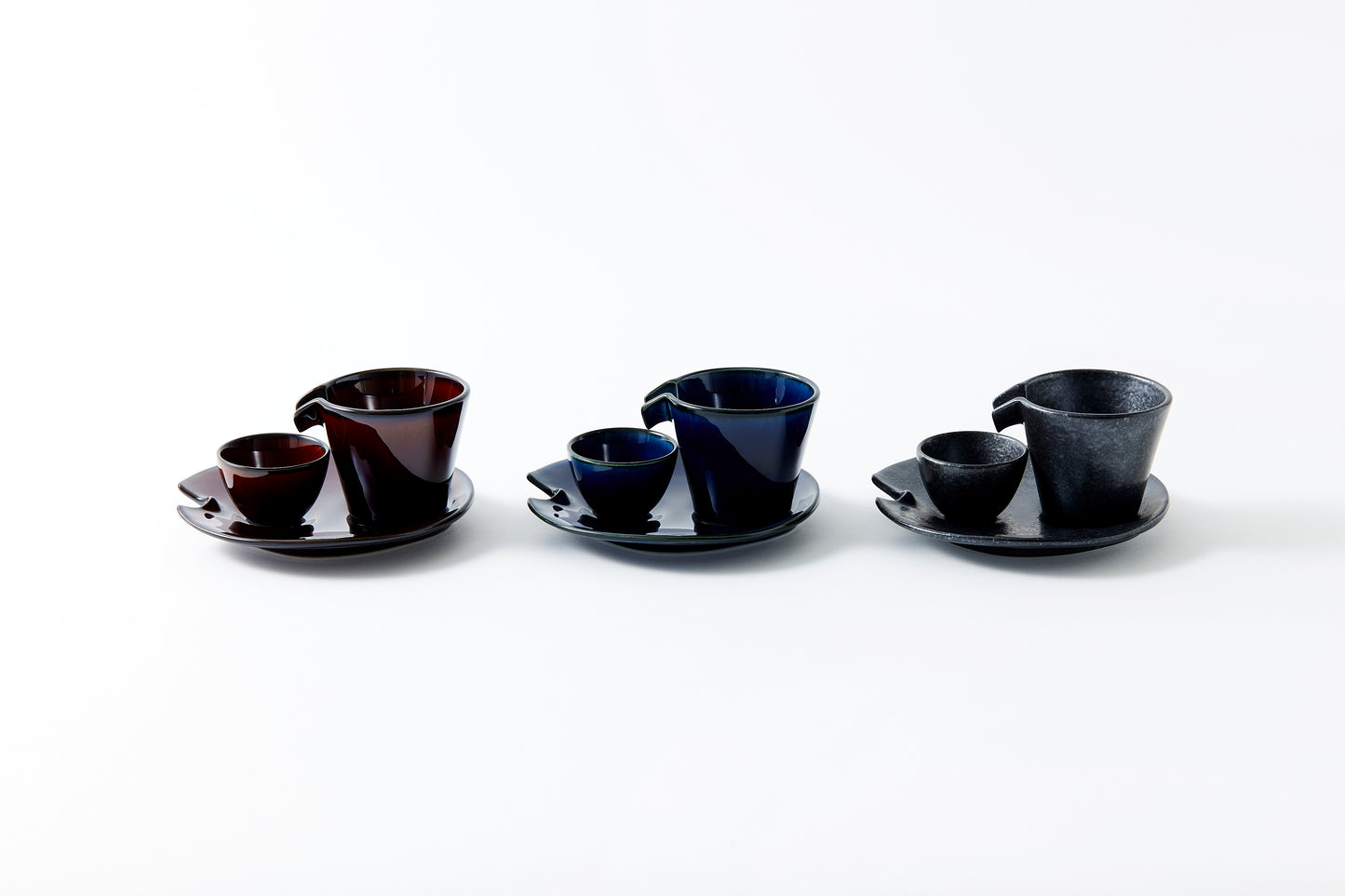 Shizuru Cold Sake Server Lacquer Brown