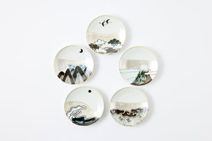 Silver-Accented Crescent Moon and Mountain 4-inch Plate Imari Porcelain