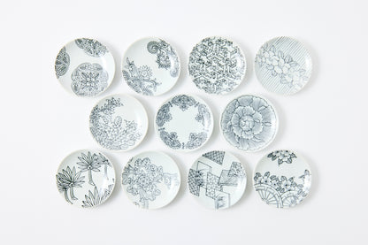 Windmill Palm Motif Nabeshima Komon Small Plate Imari Porcelain