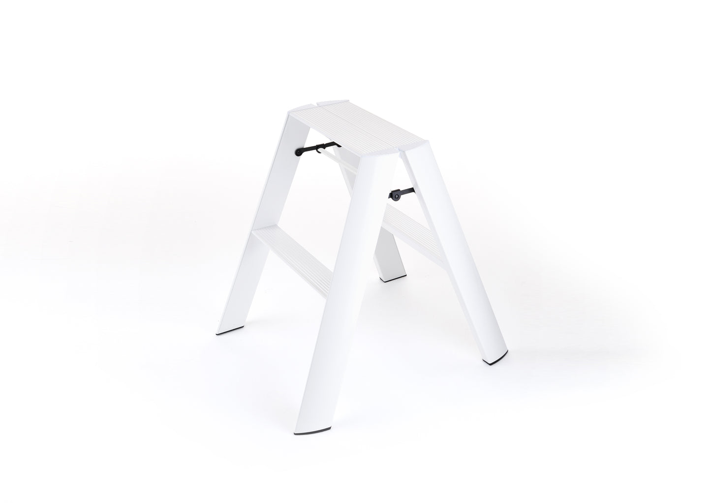 lucano Step Stool