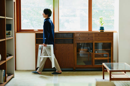 lucano Step Stool
