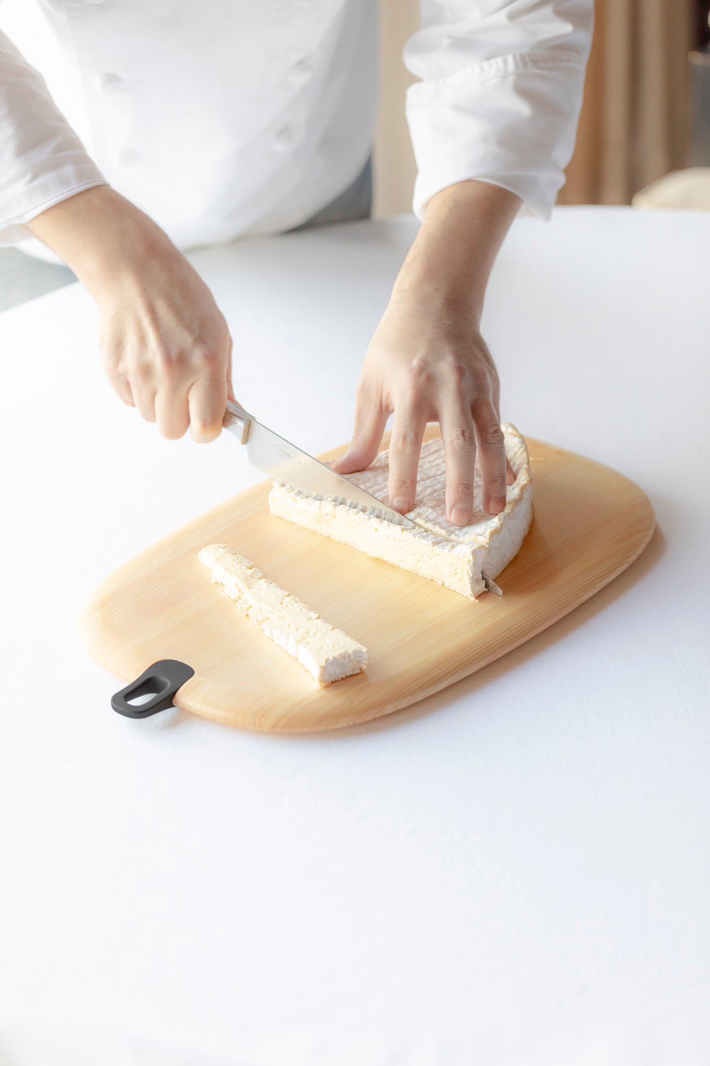 TEUD Cutting Board L
